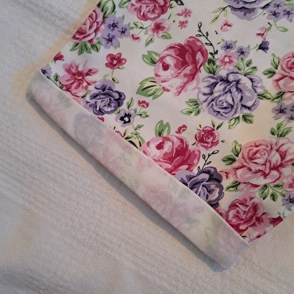 Tractor girls size 7 pink & purple flower designed shorts, have stretch, New - Picture 6 of 6